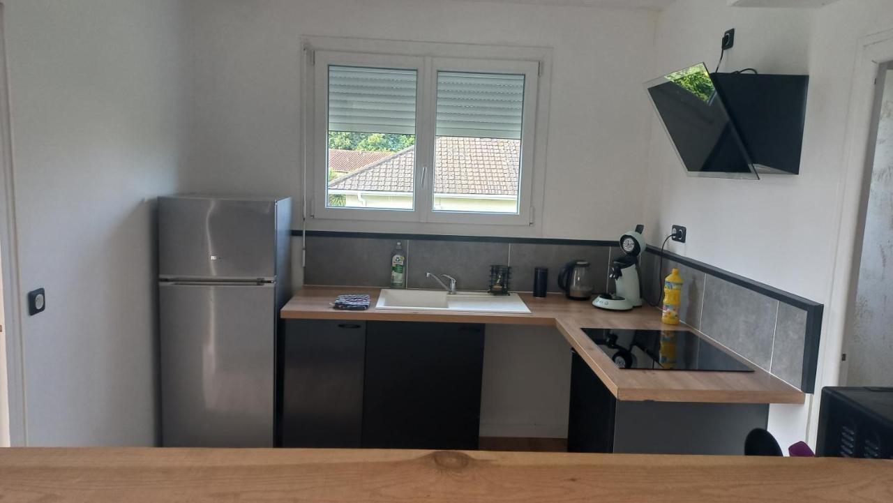 Maison spacieuse avec un terrain Casseneuil Extérieur photo